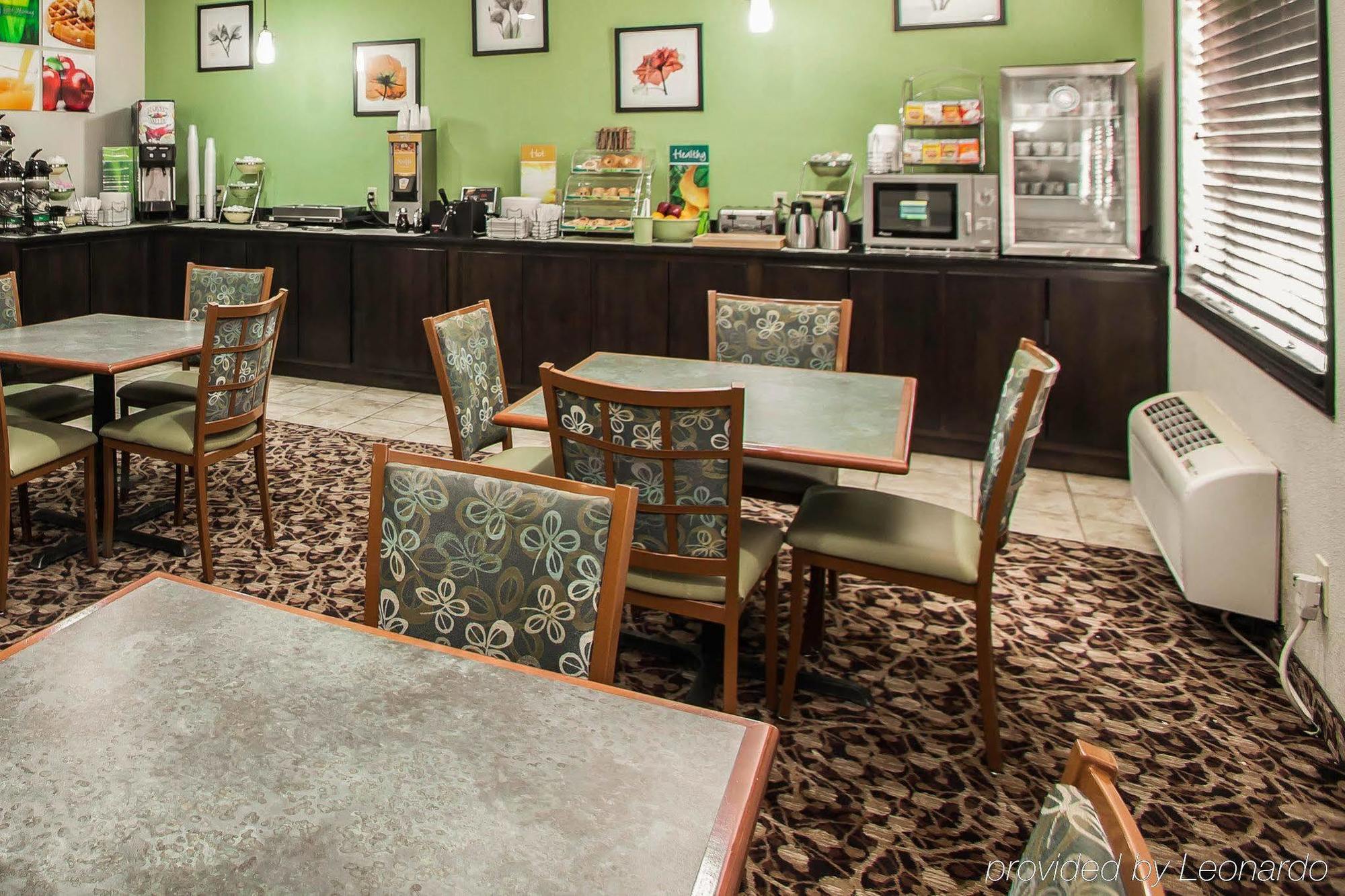 凯艺酒店 Forsyth 外观 照片
